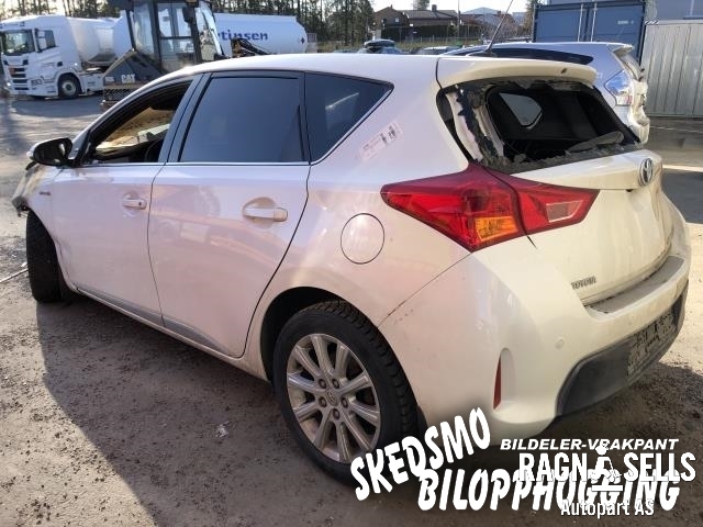 Toyota Auris 2013-2015 (Type II, Fase 1) , Motorkode: 2ZR-FXE, Girkassekode: 3090047064