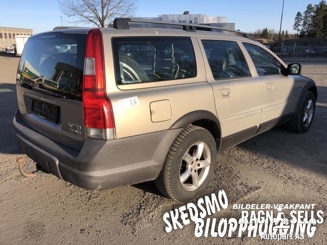 Volvo XC70 2001-2004 (Type I, Fase 1) , Motorkode: D 5244 T, Girkassekode: AW50/51 AWD