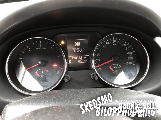 Nissan Qashqai 2010-2014 (Type I, Fase 2) , Motorkode: M9R, Girkassekode: 320103UB5B