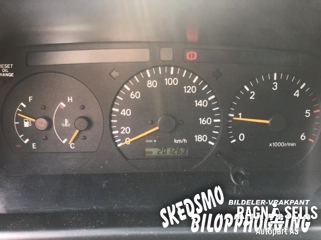 Toyota Hiace 2007-2012 (Fase 3) , Motorkode: 2KD-FTV, Girkassekode: 3303026A60