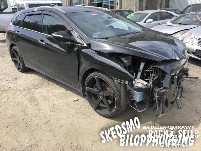 Hyundai i40 2012-2017 , Motorkode: D4FD, Girkassekode: 430003D020