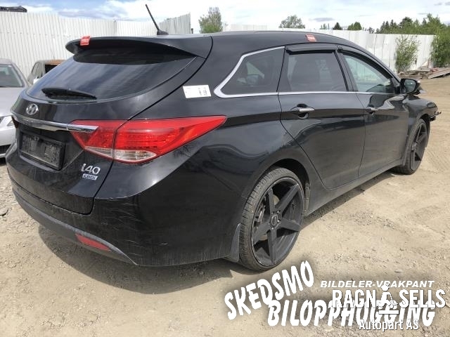 Hyundai i40 2012-2017 , Motorkode: D4FD, Girkassekode: 430003D020