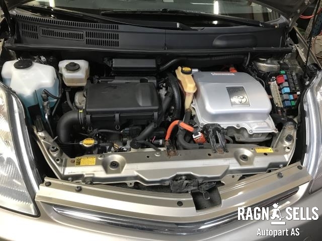 Toyota Prius 2004-2009 (Type II) (COMBI) (COMBI), Motorkode: 1NZ-FXE, Girkassekode: