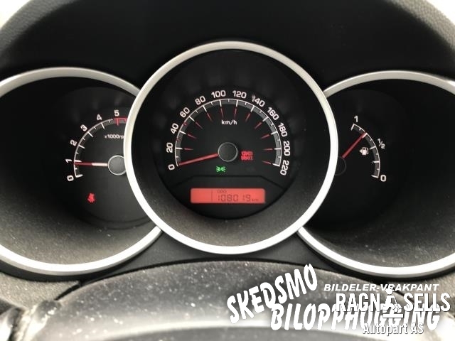 Kia Venga 2010-2017 , Motorkode: D4FC-MI, Girkassekode: 43000 32257