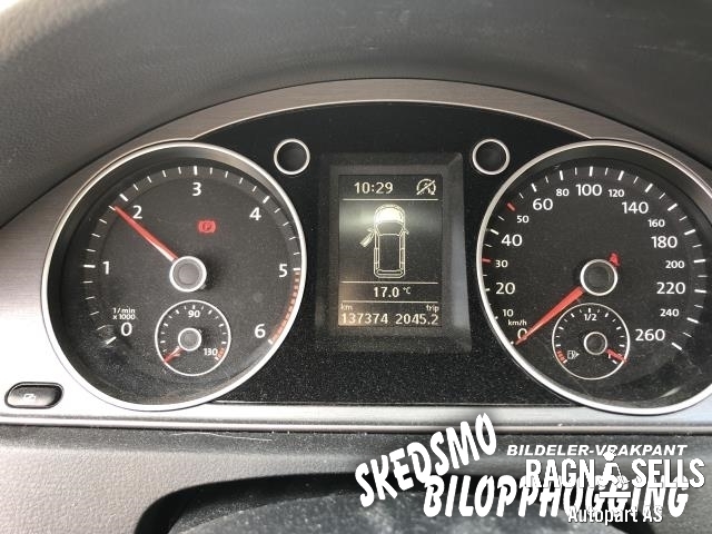 VW Passat 2011-2015 (B7) (B7), Motorkode: CFFB, Girkassekode: NFV