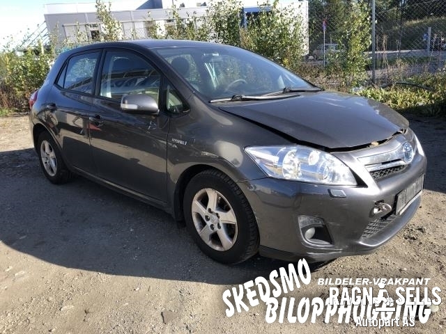 Toyota Auris 2010-2012 (Type I, Fase 2) , Motorkode: 2ZR-FXE, Girkassekode: 