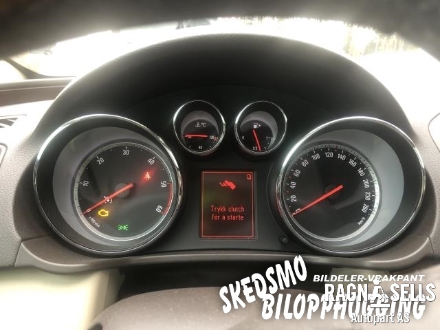 Opel Insignia A 2009-2014 , Motorkode: A20DTH, Girkassekode: 