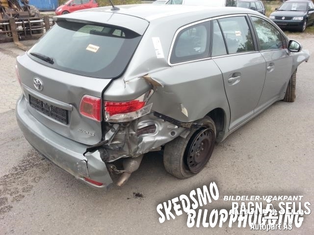 Toyota Avensis 2009-2015 (Type III, Fase 1) , Motorkode: 1AD-FTV, Girkassekode: 3030020A90