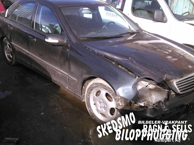 Mercedes C-Klasse 2000-2004 (Fase 1) (W203) (W203), Motorkode: M111.951, Girkassekode: 