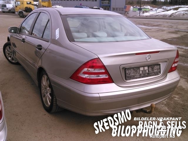 Mercedes C-Klasse 2004-2007 (Fase 2) (W203) (W203), Motorkode: M271.946, Girkassekode: 