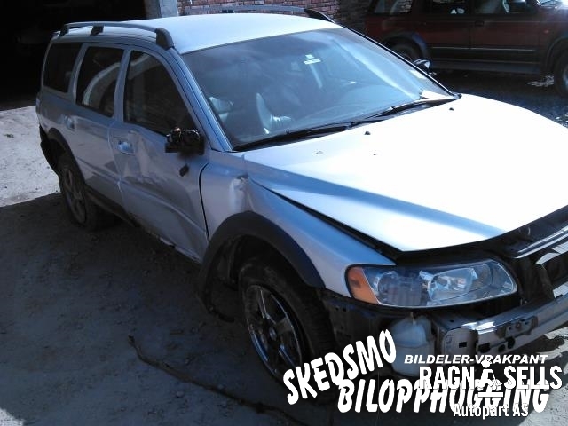 Volvo XC70 2005-2007 (Type I, Fase 2) , Motorkode: D5244T4, Girkassekode: M66 AWD