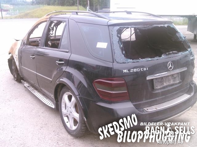 Mercedes ML 2005-2011 (W164) (W164), Motorkode: OM642.940, Girkassekode: 72290200931246