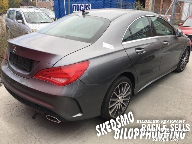 Mercedes CLA 2013-2019 (C117) (C117), Motorkode: M270.910, Girkassekode: 724002 20 391156
