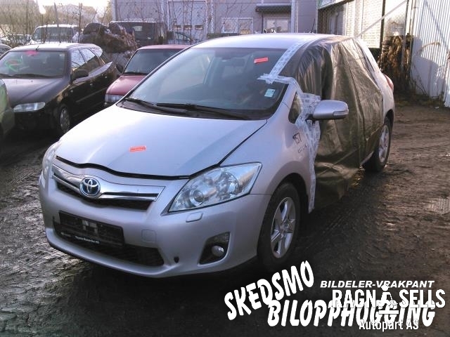 Toyota Auris 2010-2012 (Type I, Fase 2) , Motorkode: 2ZR-FXE, Girkassekode: 
