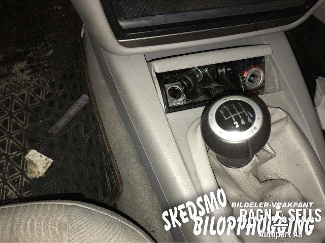 VW Passat 2001-2005 (B5,3BG) (B5,3BG), Motorkode: AVF, Girkassekode: