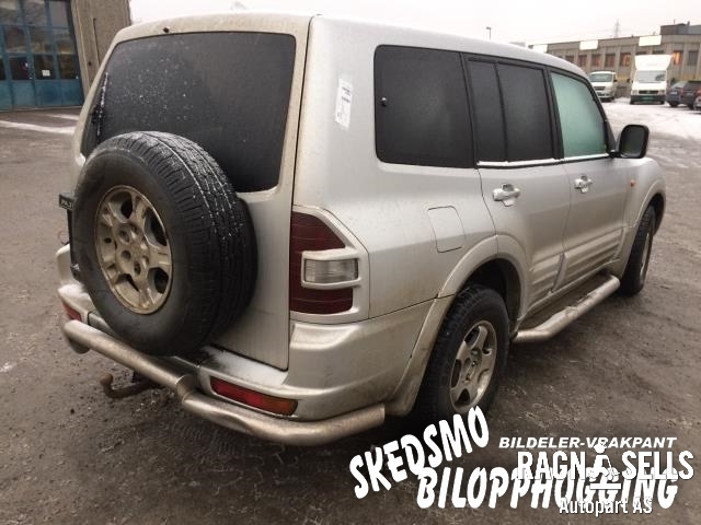 Mitsubishi Pajero 2000-2006 (Type III) , Motorkode: 4M41, Girkassekode: MR593861