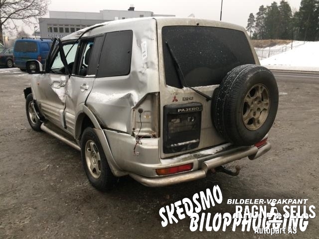 Mitsubishi Pajero 2000-2006 (Type III) , Motorkode: 4M41, Girkassekode: MR593861