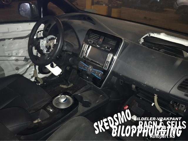 Nissan Leaf 2011-2017 (Type I) , Motorkode: EM61, Girkassekode: