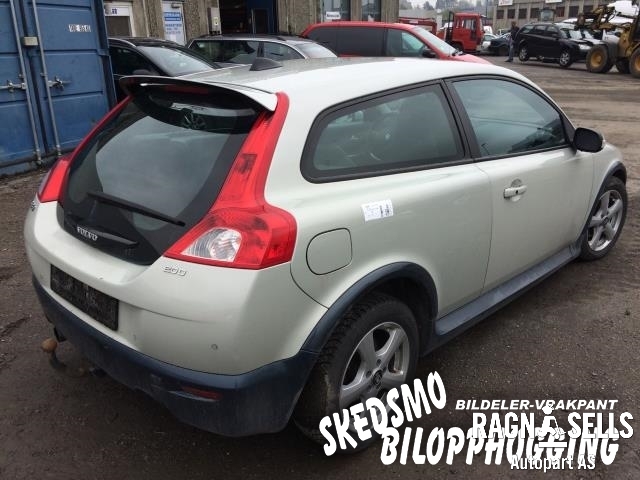Volvo C30 2006-2009 (Fase 1) , Motorkode: D4204T, Girkassekode: MMT6