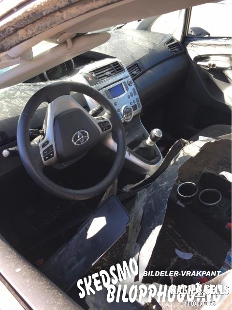 Toyota Verso 2009-2016 (Type III) , Motorkode: 1AD-FTV, Girkassekode: 
