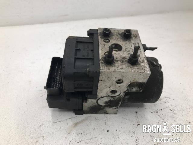 ABS sentral til Subaru Impreza, 2001-2005 (Type II, Fase 1) (27534FF030)