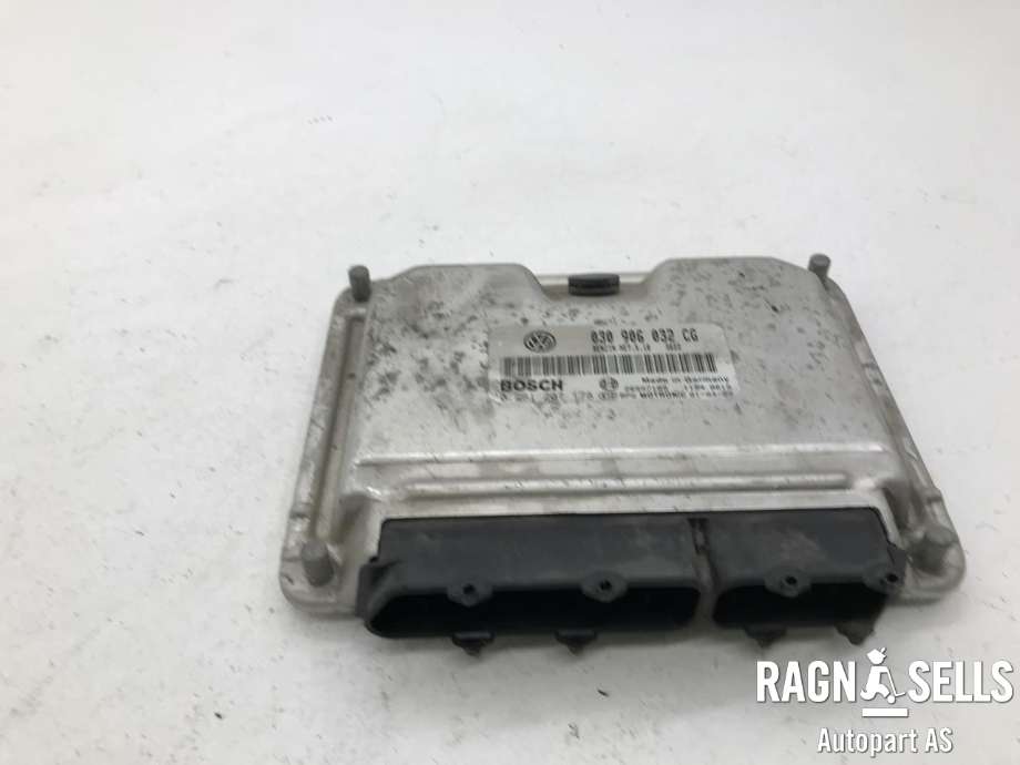 Styreenhet motor til VW Polo 2000-2001 (Type III, Fase 2)  (BOSCH|030906032CG|)