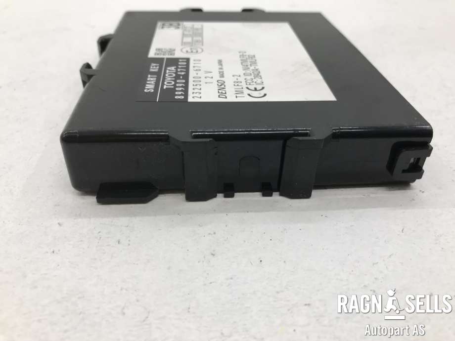 Styreenhet diverse til Toyota Prius +7 2012-2020 (Type III) (stasjonsvogn) (stasjonsvogn) (DENSO|8999047101|)