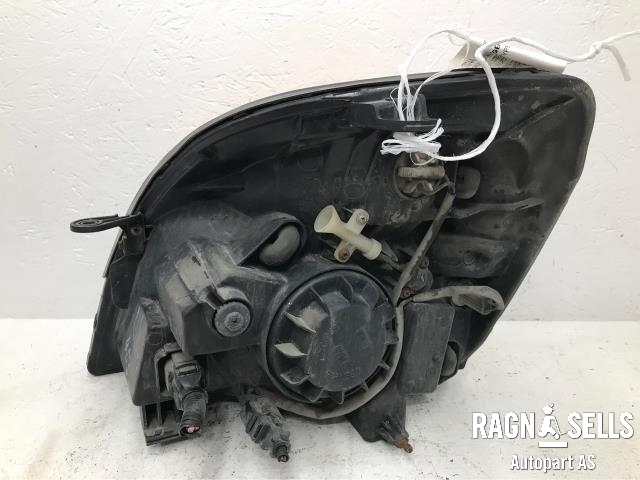 Frontlykt høyre halogen til Hyundai H-1 2006-2008 (Type I, Fase 2)  