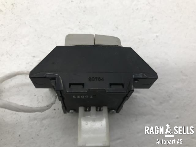 Bryter diverse til Nissan Leaf 2011-2017 (Type I)  (252733NA0A|)