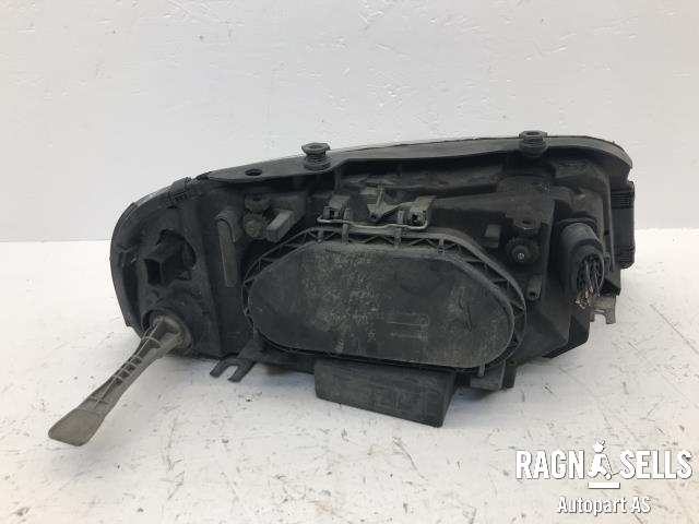 Frontlykt venstre halogen til Seat Alhambra 2001-2010  