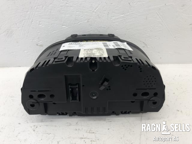 Instrumentpanel til BMW 1-Serie 2004-2011 (E81/E82/E87/E88) (E81/E82/E87/E88) (102493221|696147301|IK6961473017)