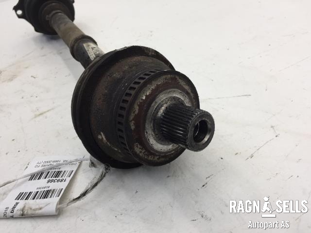 Drivaksel høyre foran, diesel/automat til Audi A8 1995-2002 (Type I) (H2S|40D407272S|)