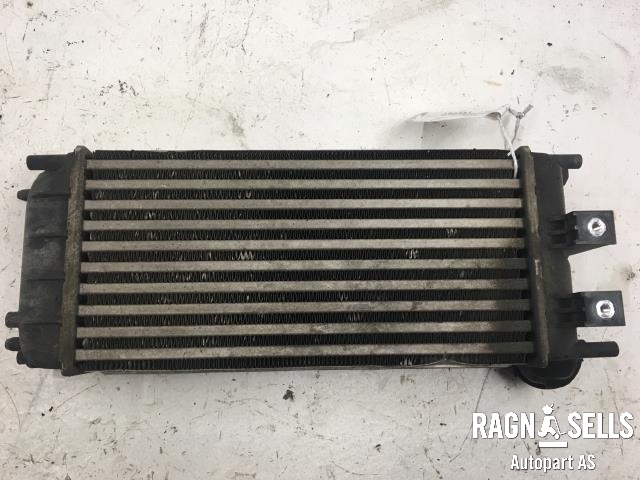 Intercooler til Peugeot Partner 2008-2015 (Type II, Fase 1)  (VALEO|9684212480|M144105C|)