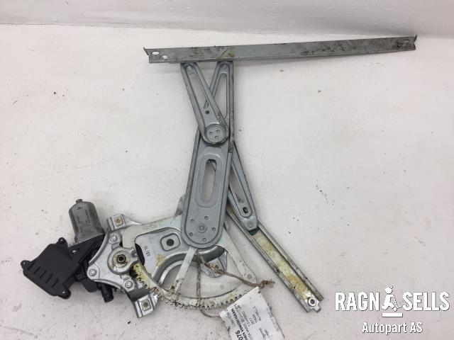 Ruteheis venstre foran til Toyota Yaris 2014-2020 (Type III, Fase 2)  (8570202020|961919101|857200D360)