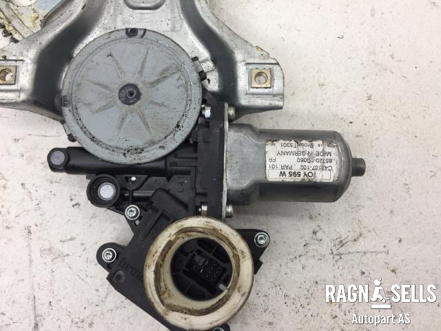 Ruteheis venstre foran til Toyota Yaris 2014-2020 (Type III, Fase 2)  (8570202020|961919101|857200D360)