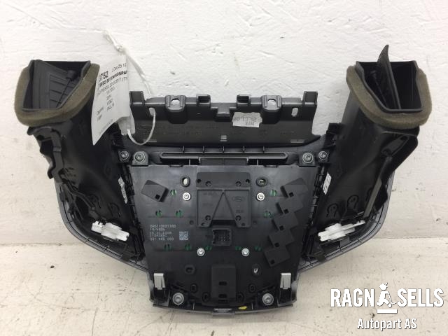 Bilstereo betjeningspanel til Ford Fiesta 2013-2017 (Type VI, Fase 2)  (8A6T18K811AD|331405000|)