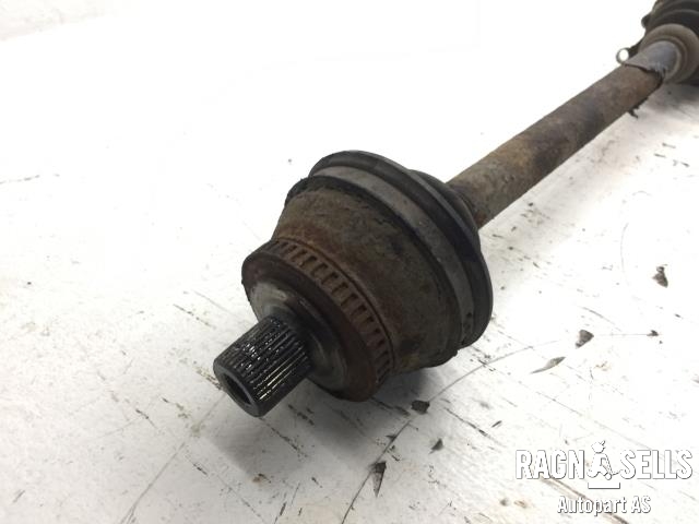 Drivaksel venstre bak, diesel/automat til Audi A6, Allroad 2000-2005 (Type I) (C5) (C5) (A 4Z7 501 203 AX|A 4Z7 501 203 AX|)