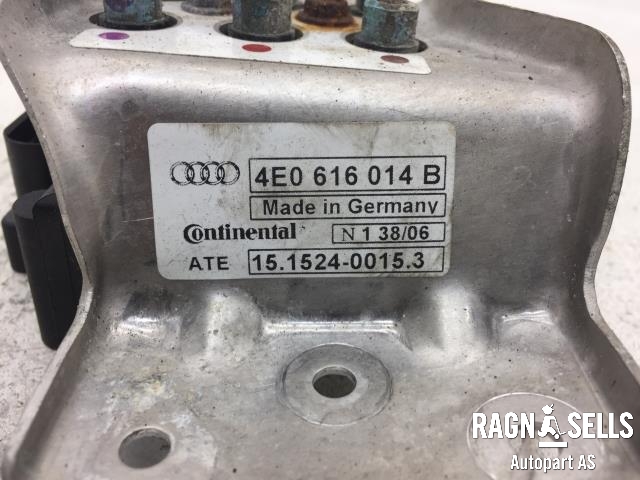 Lastebil, ventil luft til Audi S8 2006-2010 (E40616014B|15152400152|)