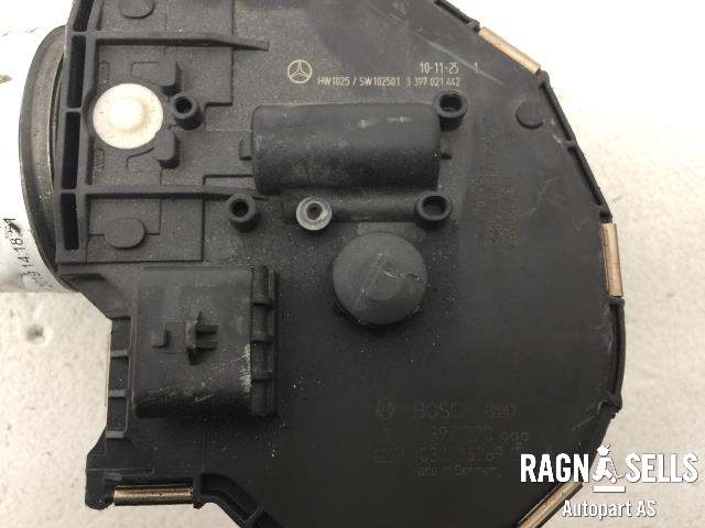 Viskermotor frontrute til Mercedes E-Klasse 2009-2013 (Fase 1) (W212) (W212) (BOSCH|1397220666|3397021442|)