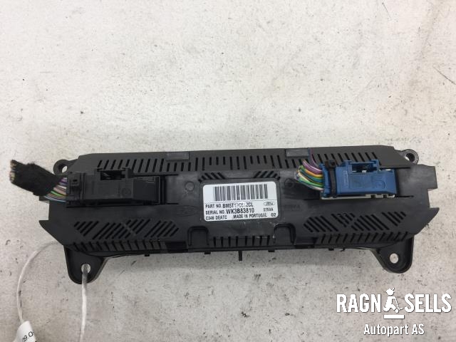 Varmeapparat betjening til Ford Focus 2014-2018 (Type III, Fase 2)  (BM5T18C612CL|WK3B83810|)
