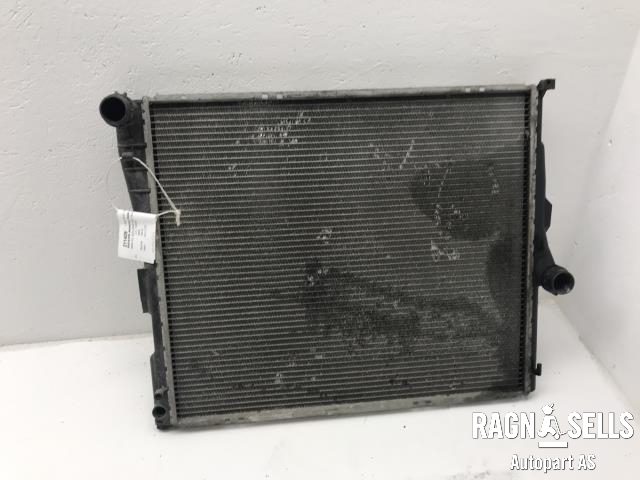 Radiator (manuell gir) til BMW X3, 2003-2006 (Fase 1) (E83) (E83) (3403470A)