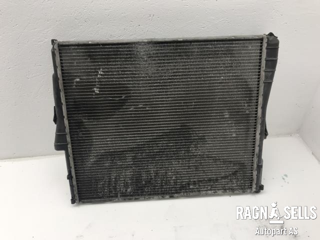 Radiator (manuell gir) til BMW X3 2003-2006 (Fase 1) (E83) (E83) (3403470A|)