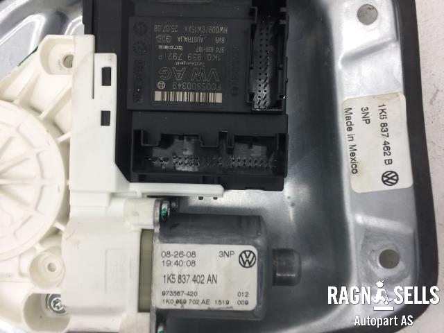 Ruteheis høyre foran til VW Golf V, STV 2007-2010 (JETTA) (JETTA) (1K5837462B|1K5837402AN|1K0959792)