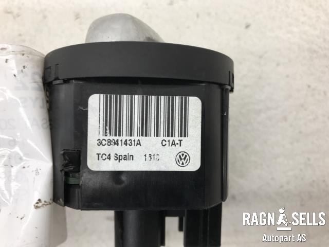 Bryter lys til VW Passat 2011-2015 (B7) (B7) (3C8941431A|)