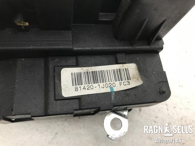 Låsekasse høyre bak til Hyundai i20 2009-2014 (Type I)  (814201J020|)