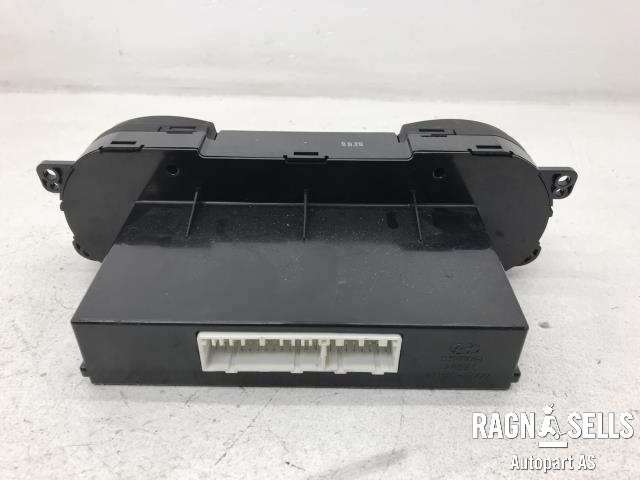 Varmeapparat betjening til Hyundai i20 2009-2014 (Type I) (972504P220UX|)