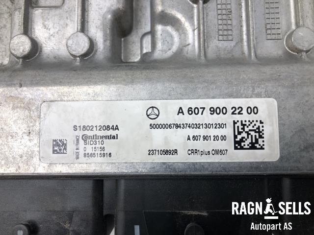 Styreenhet motor til Mercedes B-Klasse 2011-2018 (W246) (W246) (A6079002200|)