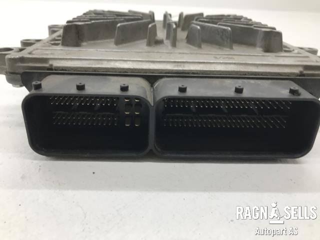Styreenhet motor til Volvo V70 2014-2016 (Type III, Fase 2)  (31336983|0281018414|)
