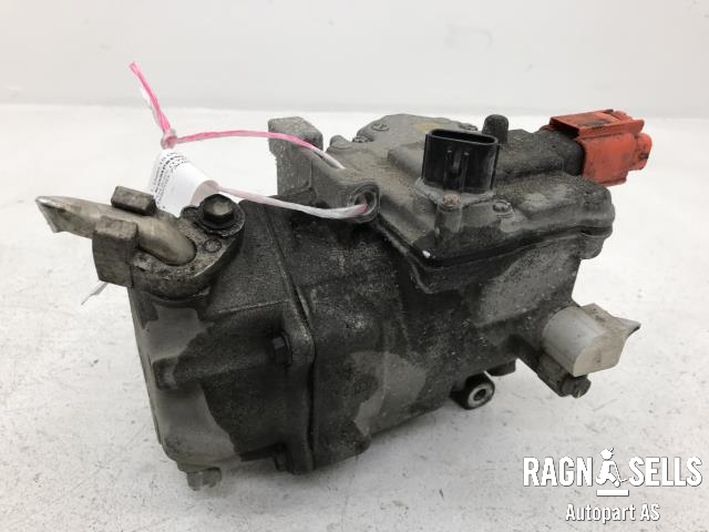 Aircondition kompressor til Toyota Yaris 2014-2020 (Type III, Fase 2)  (DENSO|0422001350|)