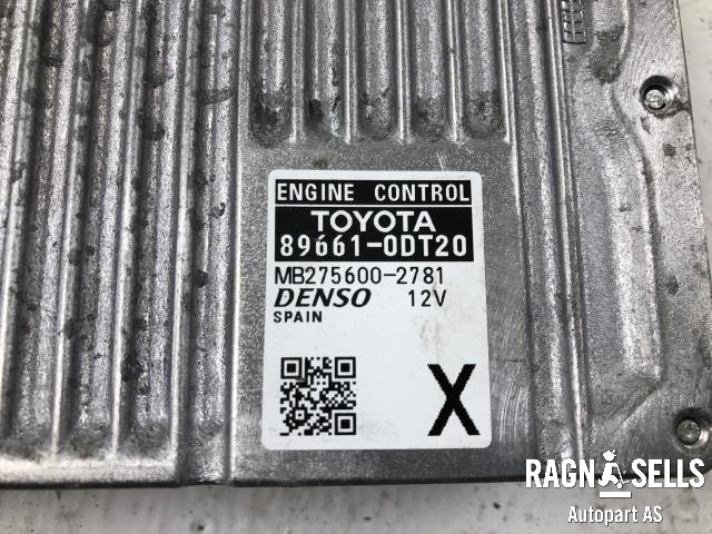 Styreenhet motor til Toyota Yaris 2014-2020 (Type III, Fase 2)  (DENSO|896610DT20|)